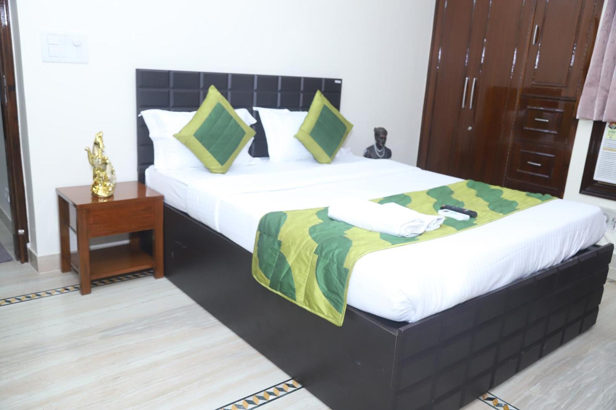 Divine India Service Apartment 3Bhk,B57 Sarita Vihar,Apollo Nowe Delhi Zewnętrze zdjęcie