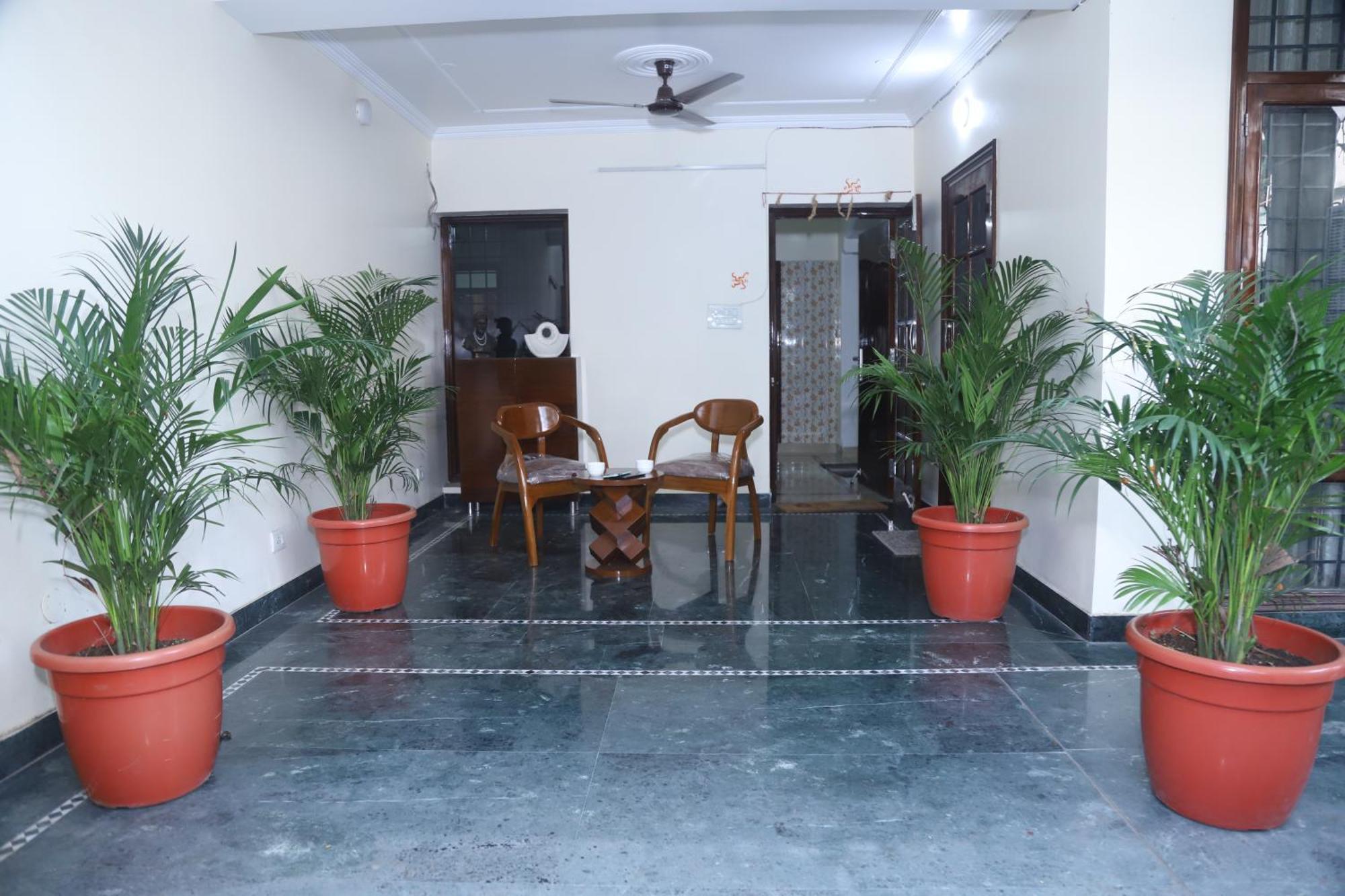 Divine India Service Apartment 3Bhk,B57 Sarita Vihar,Apollo Nowe Delhi Zewnętrze zdjęcie